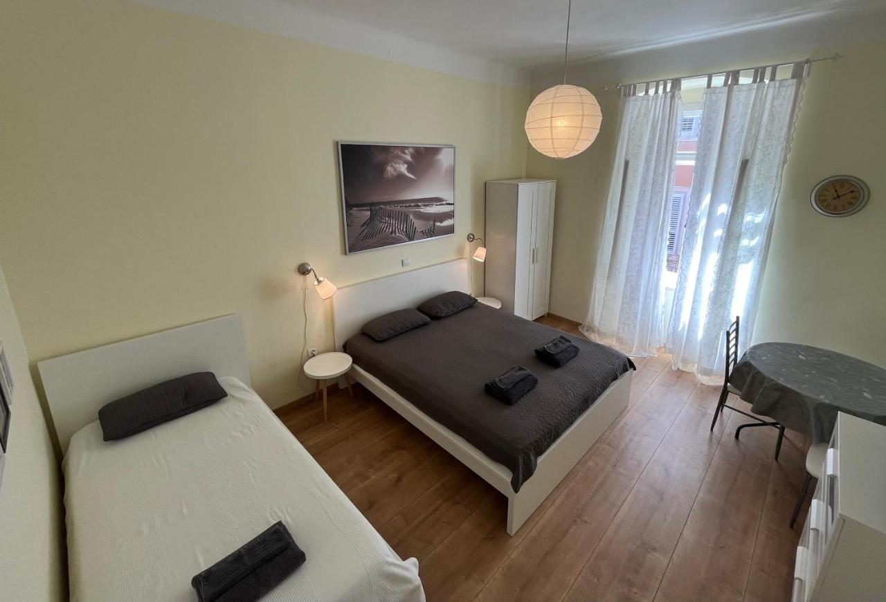 Apartment Check In Пула Экстерьер фото